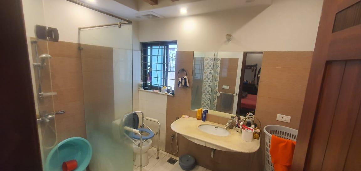 DHA Phase 5 – Owner Build Double Unit Bungalow for Sale