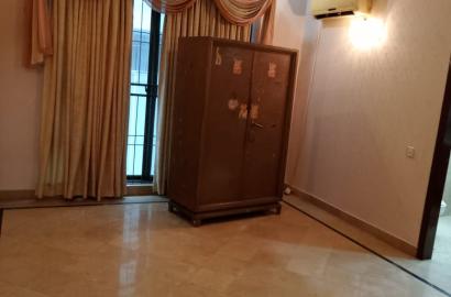 1 Kanal Bungalow for Sale in DHA Lahore PHASE 4