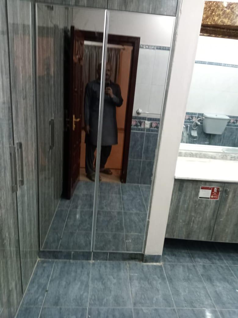 1 Kanal Bungalow for Sale in DHA Lahore PHASE 4