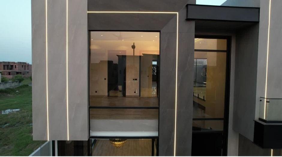 NEW 1 KANAL BUNGALOW FOR SALE IN DHA LAHORE PHASE 7