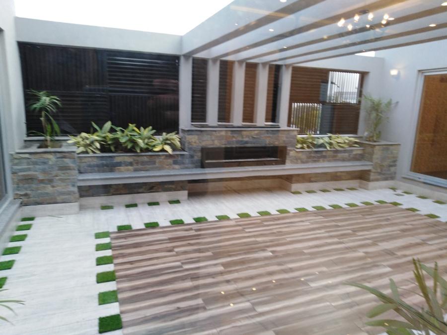 1Kanal Spanish Bungalow 4 years old DHA Phase 6