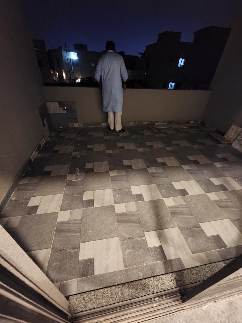 9 MARLA  BUNGALOW FOR SALE IN DHA LAHORE PHASE 4