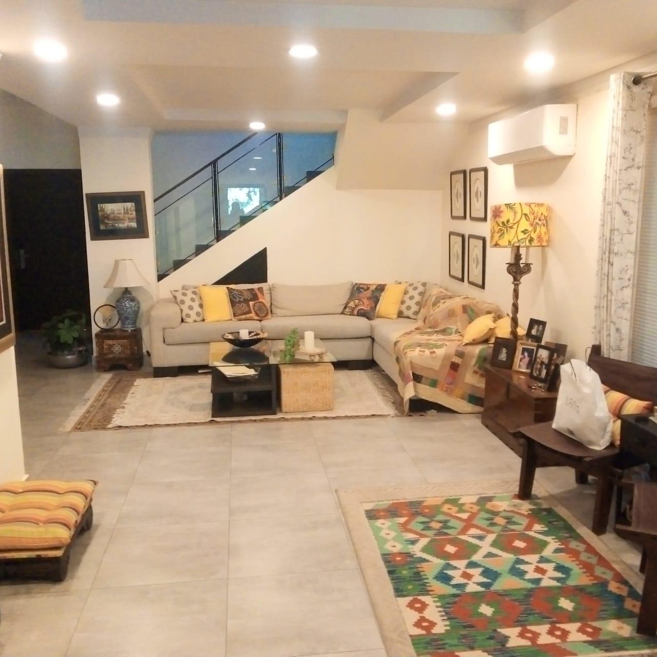 1 KANAL BUNGALOW FOR SALE IN DHA LAHORE PHASE 3