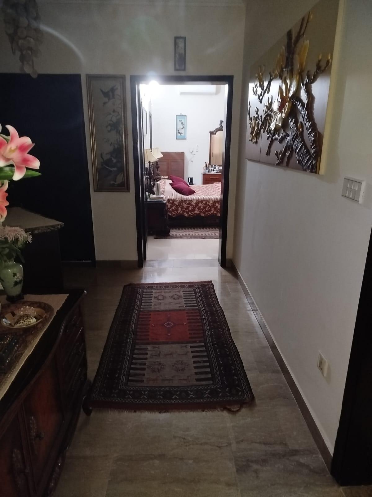 1 Kanal Bungalow for sale in DHA Lahore Phase 1