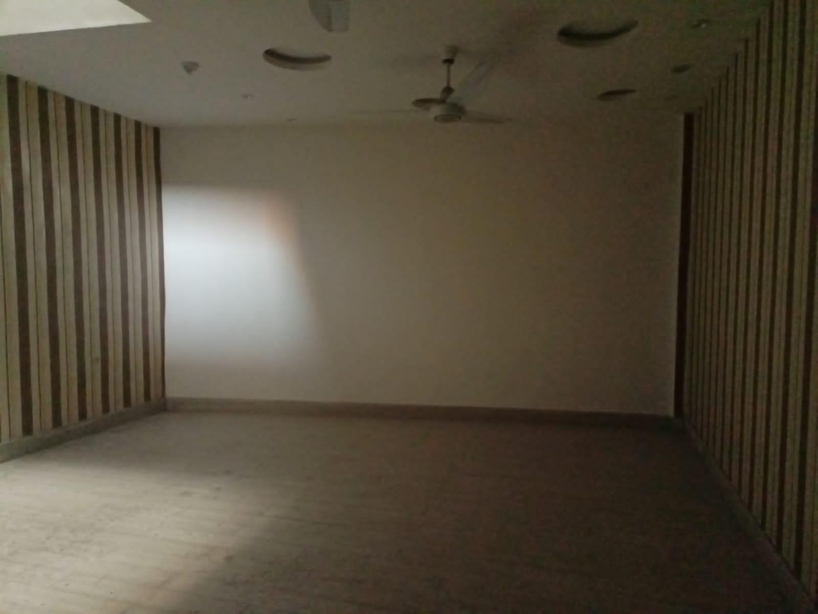4 MARLA BUNGALOW FOR SALE