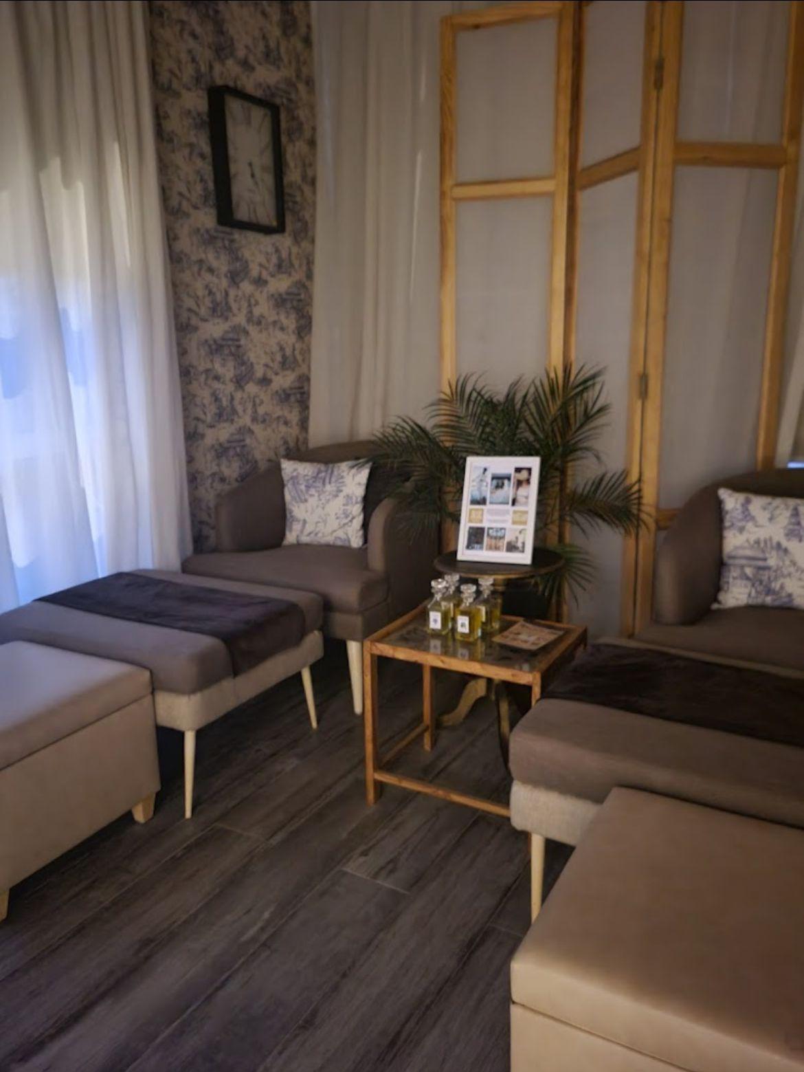 Commercial Building/Plaza for Sale with Rental income