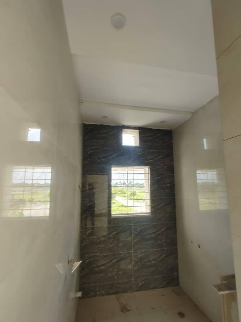 10 marla under construction Bungalow for sale in DHA Lahore Phase 7