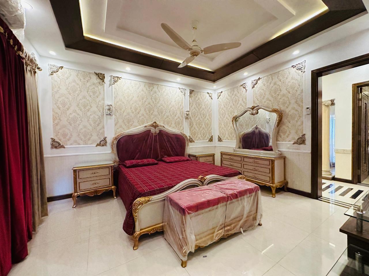 1 kanal Bungalow for Sale in DHA lahore (Air avenue) Phase 8